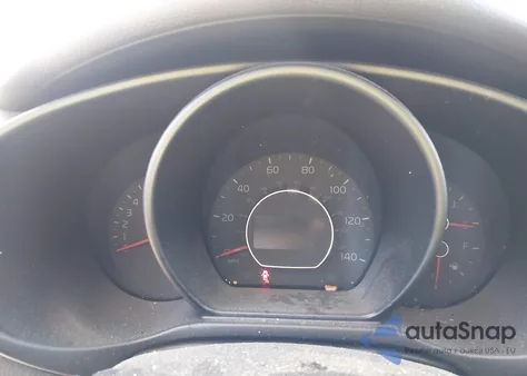 2016 Kia Soul z USA, uszkodzony, nr VIN KNDJN2A27G7289462